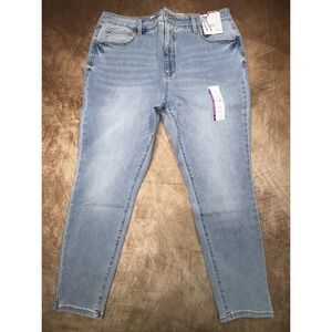 Time and Tru Skinny Jeans Women 16 Short Light Wash High Rise Stretch Pants NEW
